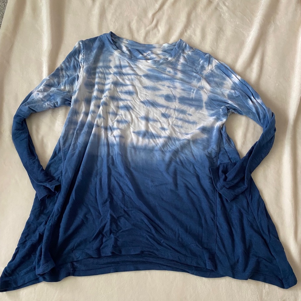 Blue Tie-Dye Long Sleeve